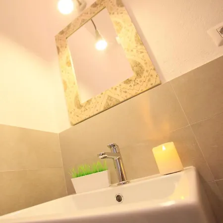 Natu Bed and Breakfast Κάλιαρι